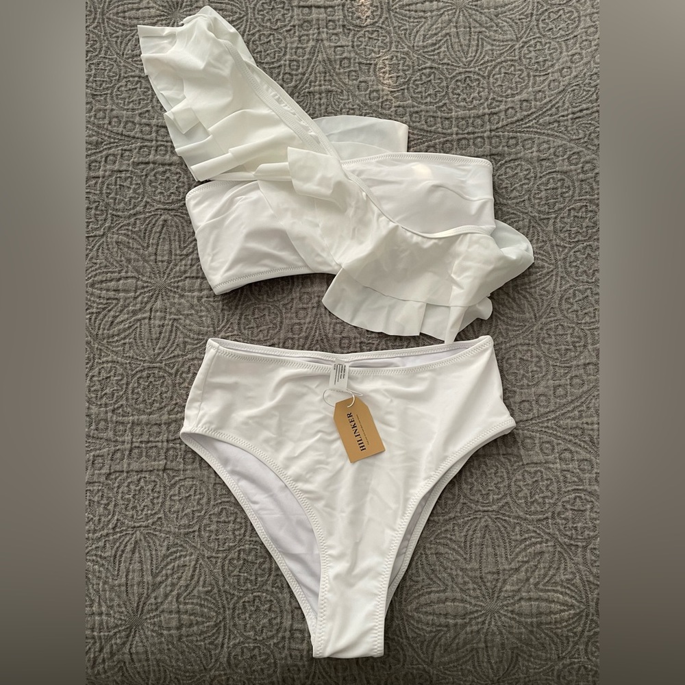 White two piece bikini// NWTs